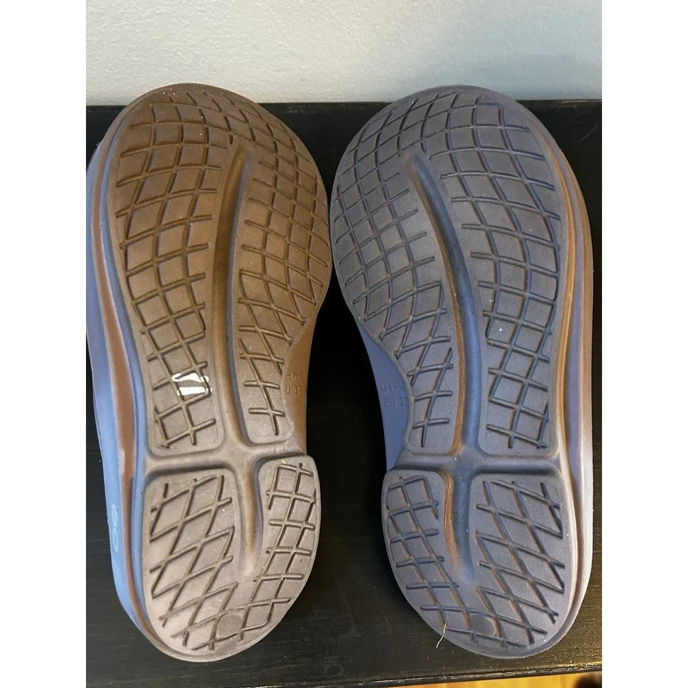 OOFOS OOahh Sport Flex Slide Recovery Sandals‎ Slides Lavender-Gray Women's 6